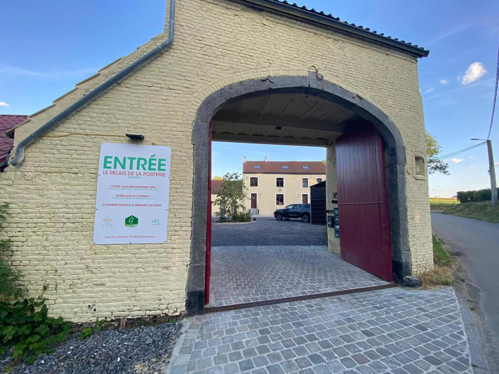 Le Relais De La Posterie Vendégház Gembloux Kültér fotó